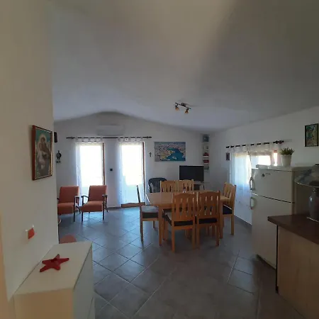Apartman Mira