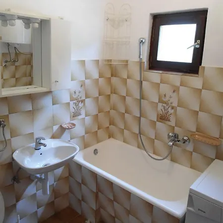 Appartement Mira Tkon