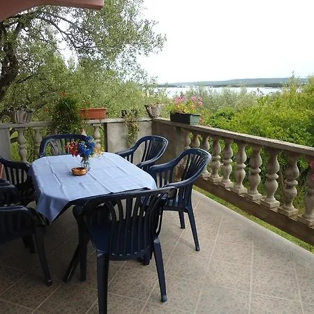 Appartement Mira *